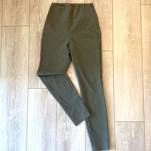 Wilfred Pants - Wilfred Free High Waisted Leggings | Side Zip | Stretch | Size  0 | Olive Green